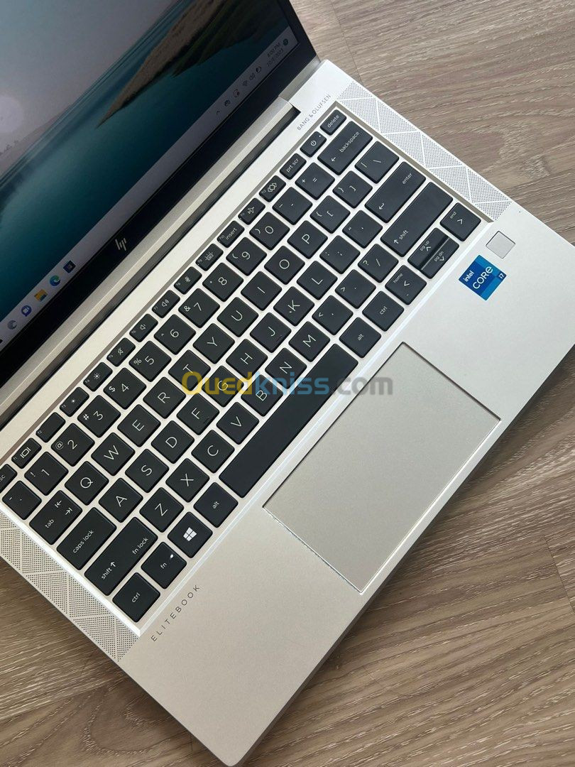 HP ELITEBOOK 830 G8 | INTEL 11EME GEN CORE I5-1145G7 | 8GB RAM | 256 SSD | Iris Xe Graphics