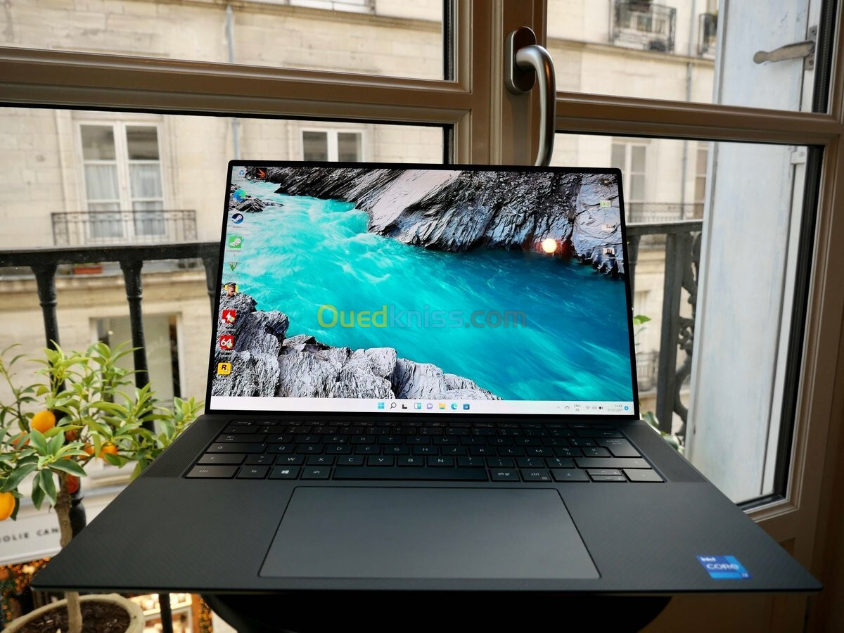 DELL XPS 9730 4K TACTILE | CORE i7-13700H | RTX 4050 6GB | 1TB M.2 SSD | 16GB RAM