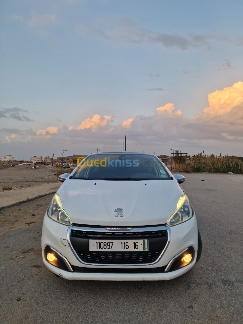 Peugeot 208 2016 Allure Facelift