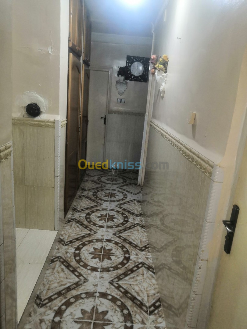 Location Appartement F3 Alger Ain naadja