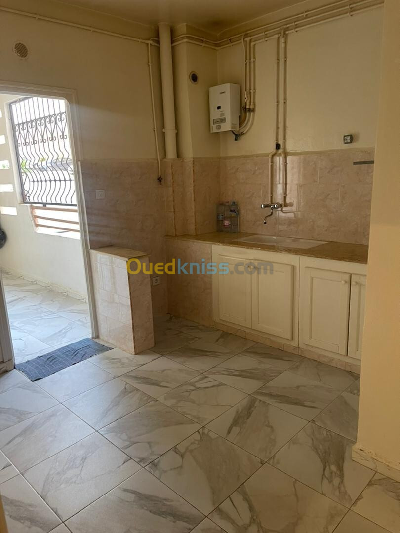 Location Appartement F3 Alger Ain naadja