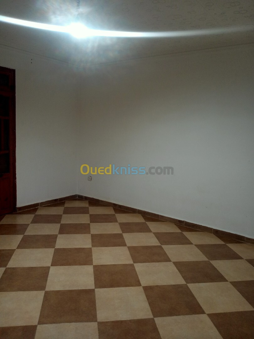 Location Niveau De Villa F3 Alger Bordj el kiffan