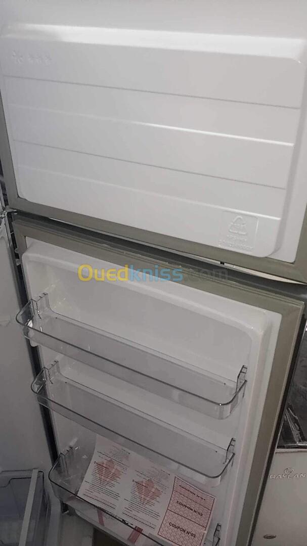 PROMO Réfrigérateur CRISTOR 310L Defrost Blanc 40000Da/ Gris 41500Da 