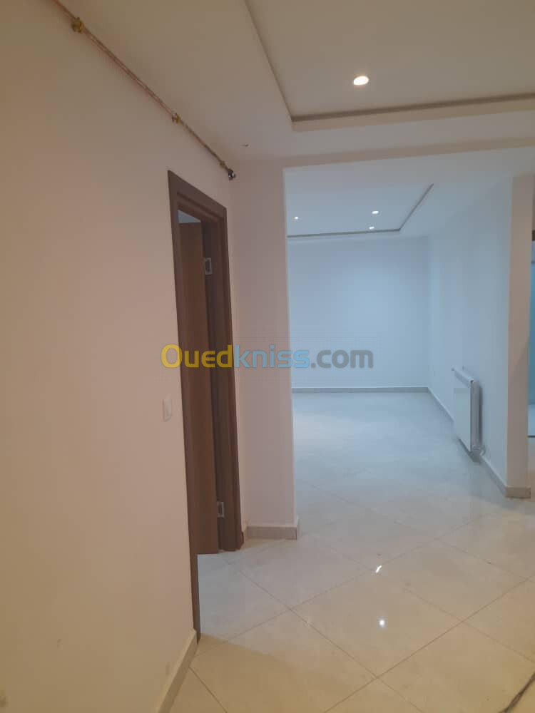 Vente Appartement F3 Alger Belouizdad