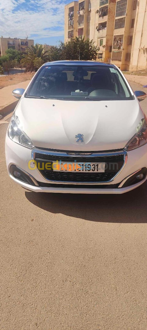 Peugeot 208 2019 Allure Facelift