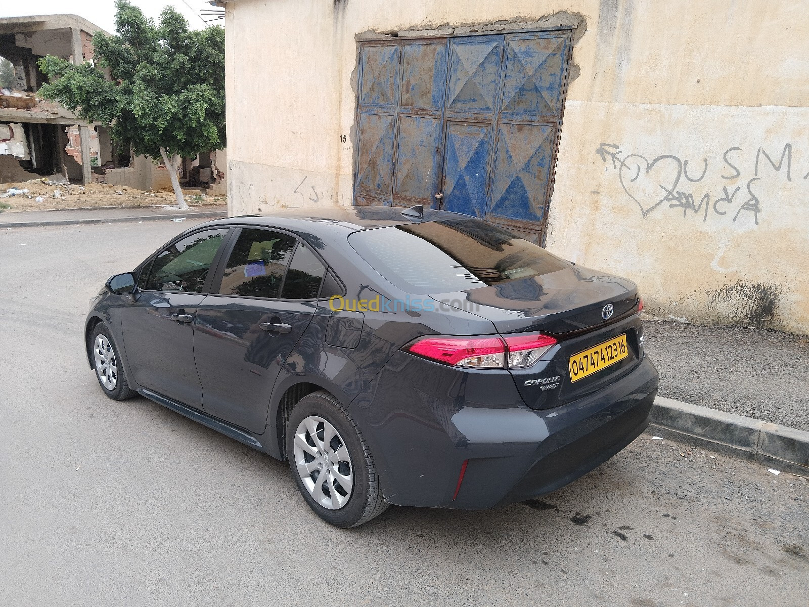 Toyota Corolla hybrid 2023 LE