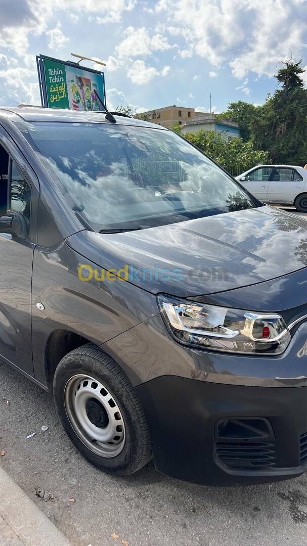 Fiat Doblo 2024 Italien