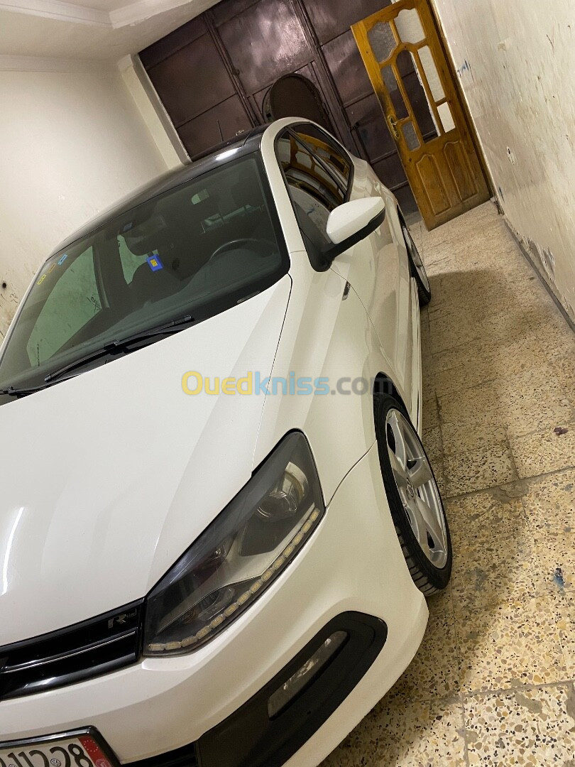 Volkswagen Polo 2012 R-line