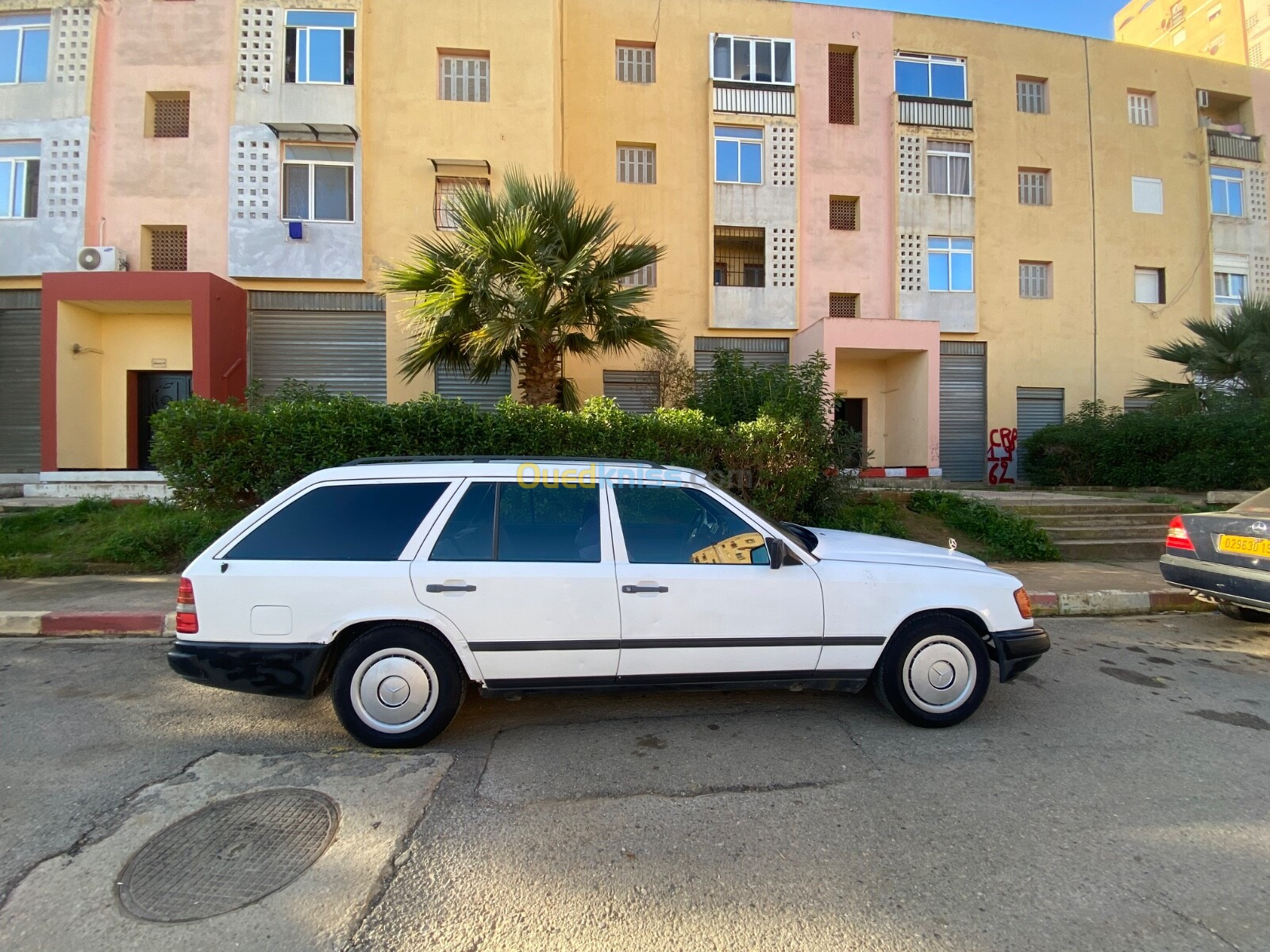 Mercedes Classe E 1990 200T