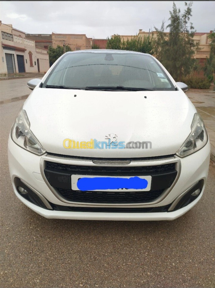 Peugeot 208 2016 Allure Facelift