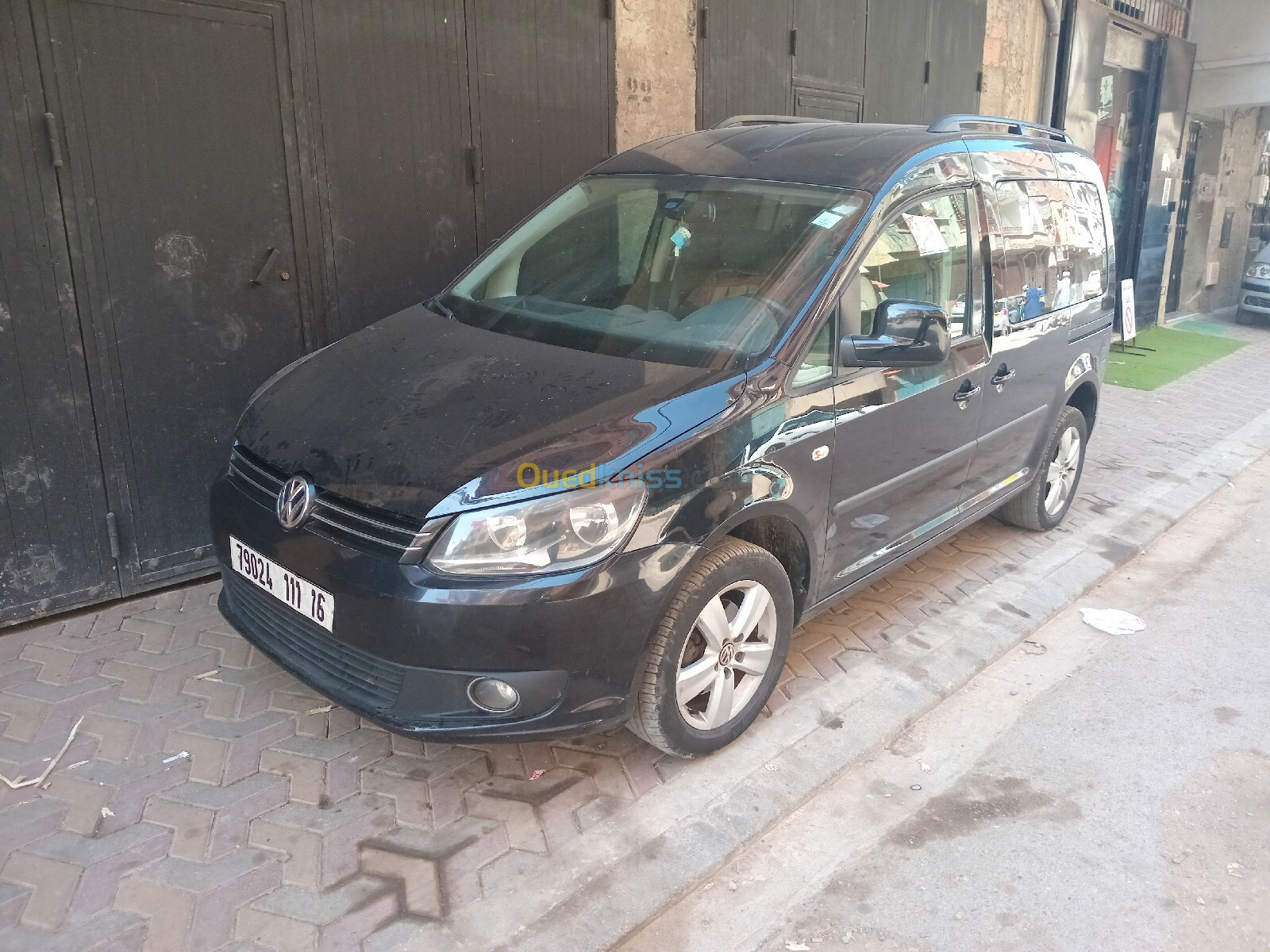 Volkswagen Caddy 2011 