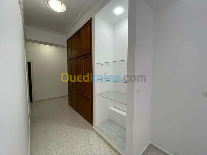 Location Appartement F7 Alger Bir mourad rais