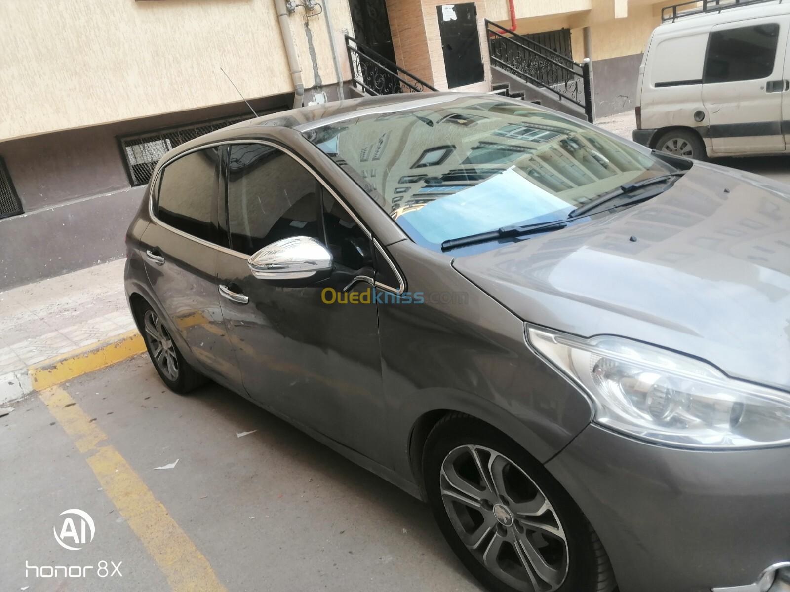 Peugeot 208 2013 208