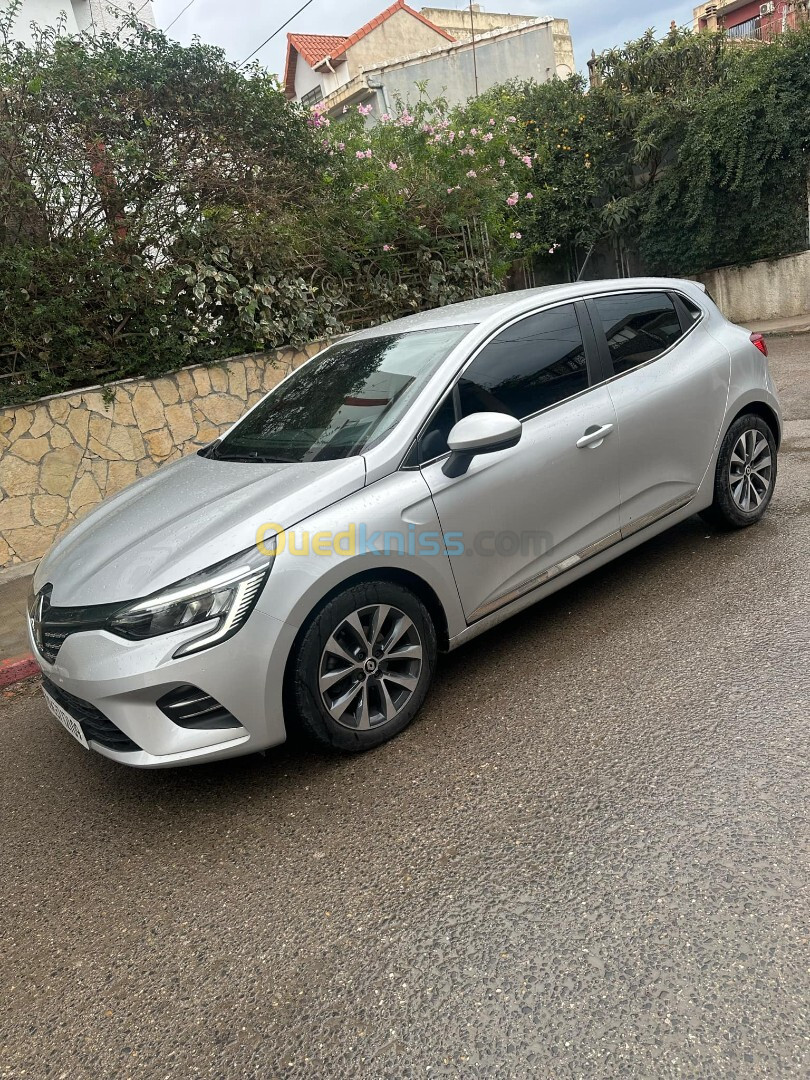 Renault Clio 5 intansse 2021 intansse