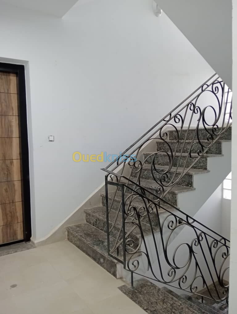 Vente Duplex F5 Alger Bab ezzouar