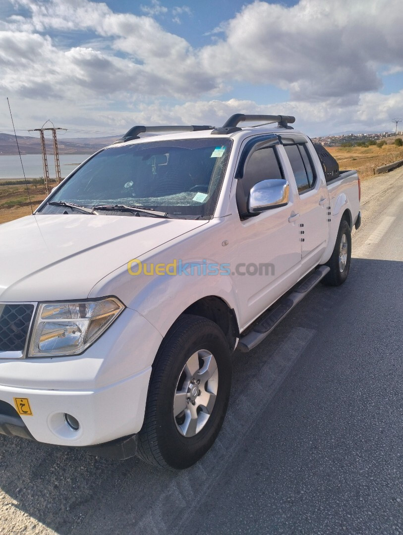 Nissan Navara 2012 Elegance 4x4