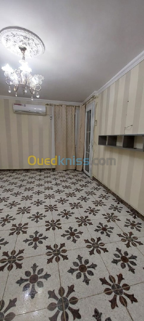 Location Appartement F3 Alger Bab ezzouar