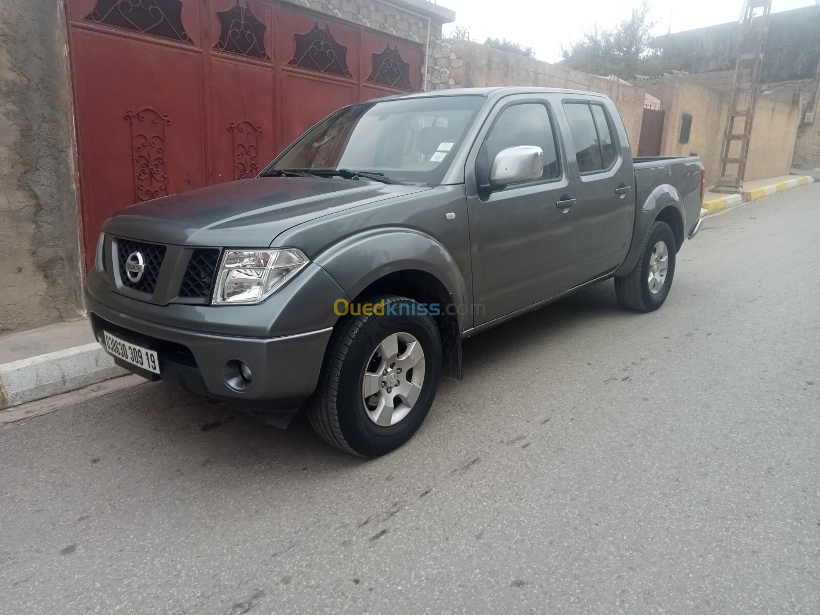 Nissan Navara 2009 Elegance 4x4