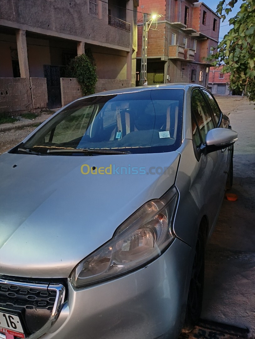 Peugeot 208 2013 Access