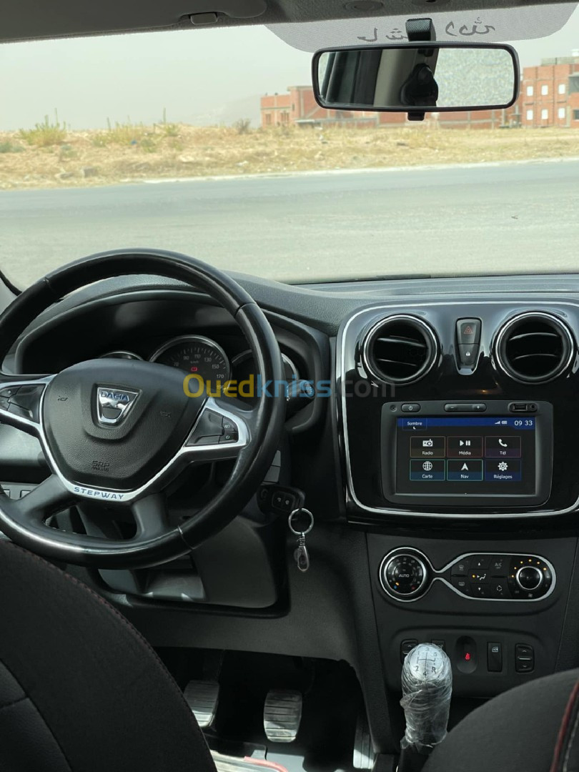 Dacia Sandero 2019 Dacia Sandero 2019TECHROAD