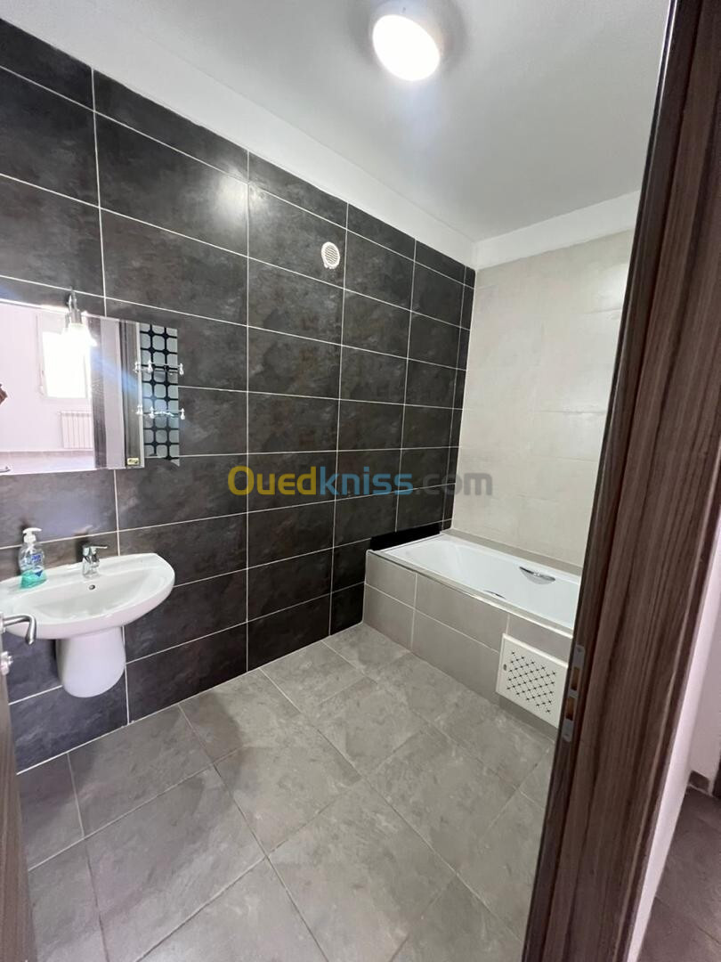 Vente Appartement F3 Alger Cheraga