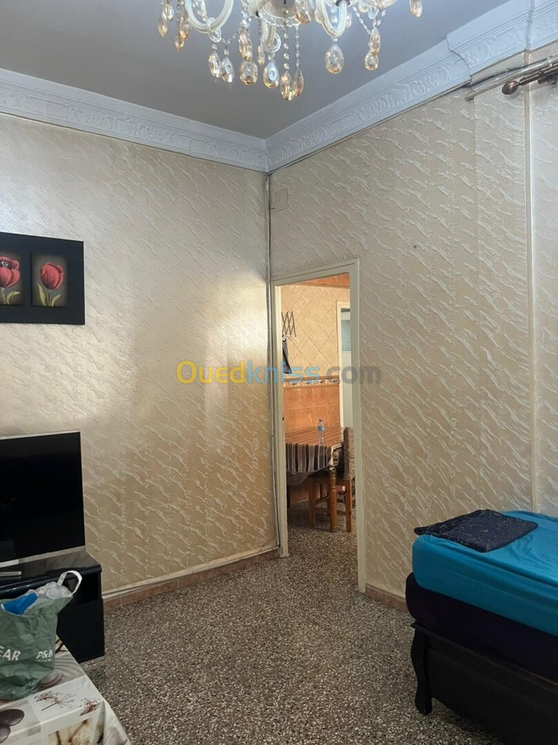 Vente Appartement F2 Alger Hussein dey