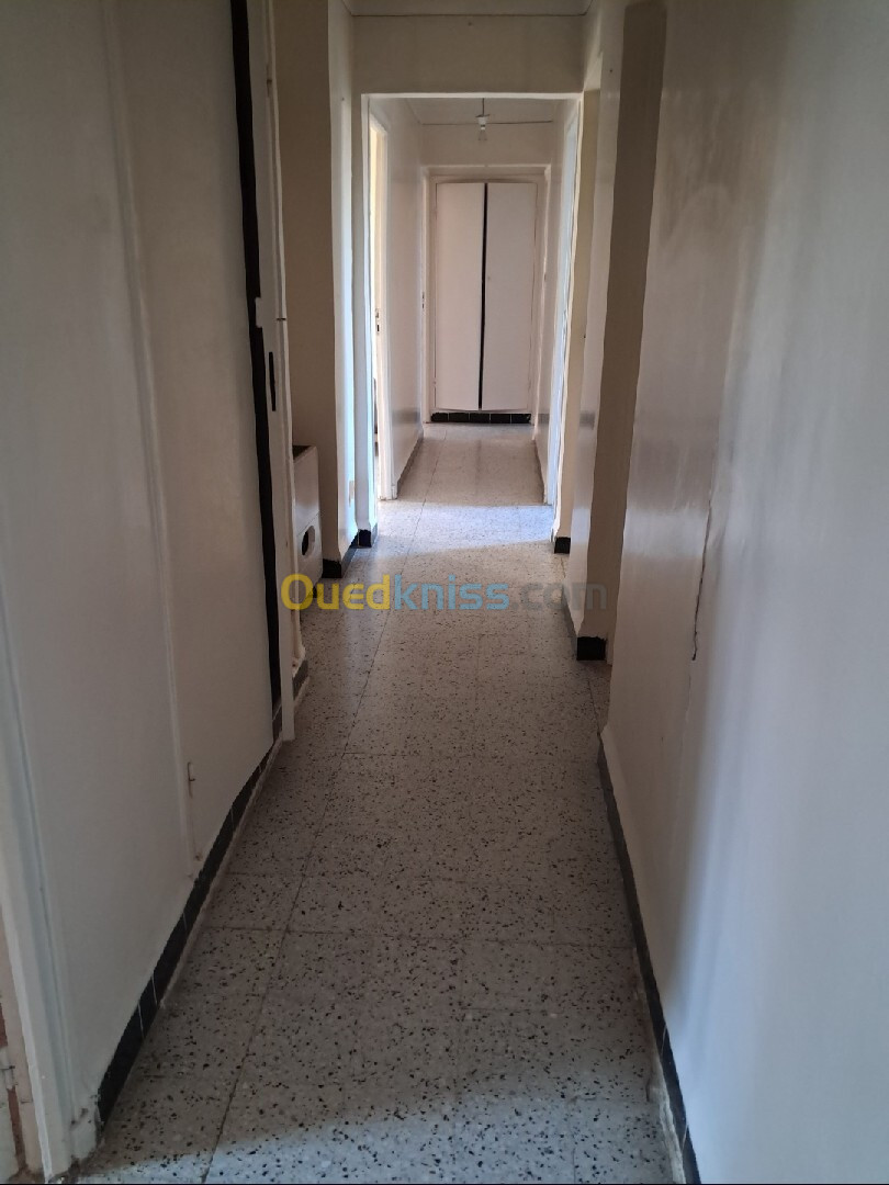 Vente Appartement F5 Alger Kouba