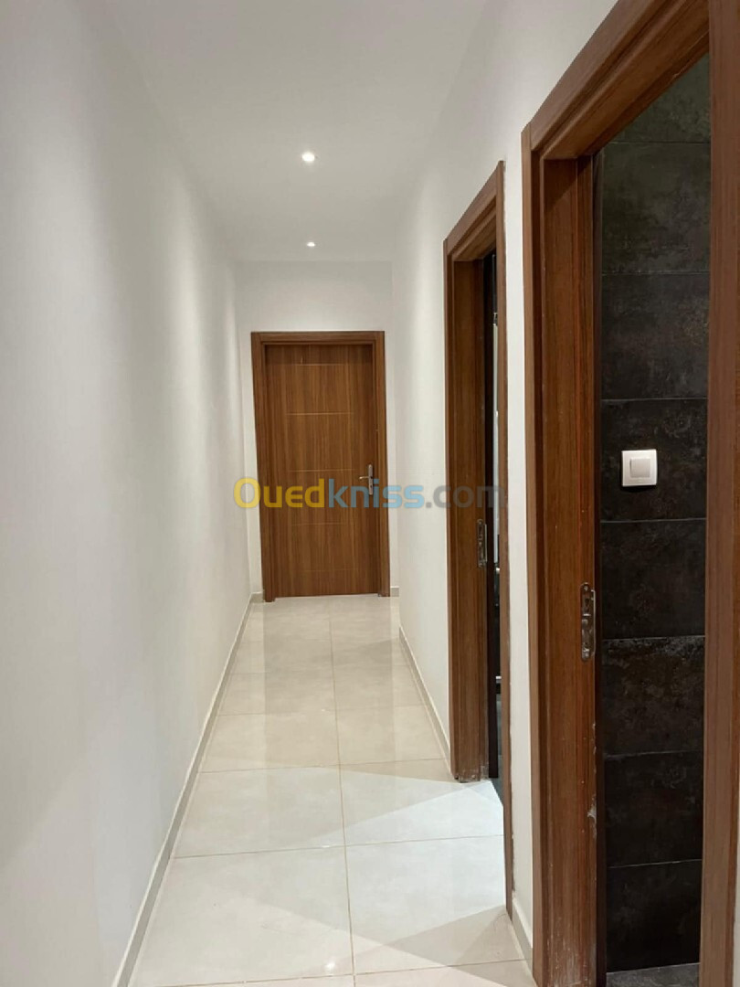 Vente Appartement F4 Alger Bordj el bahri