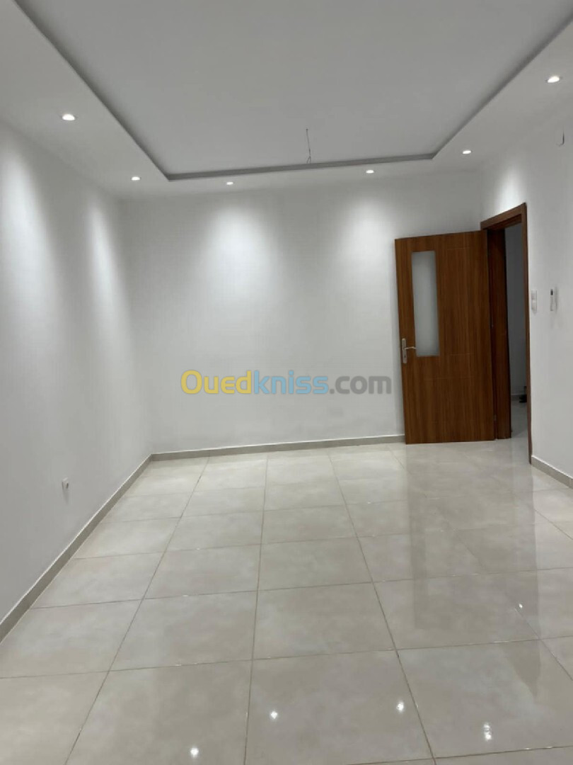 Vente Appartement F4 Alger Bordj el bahri