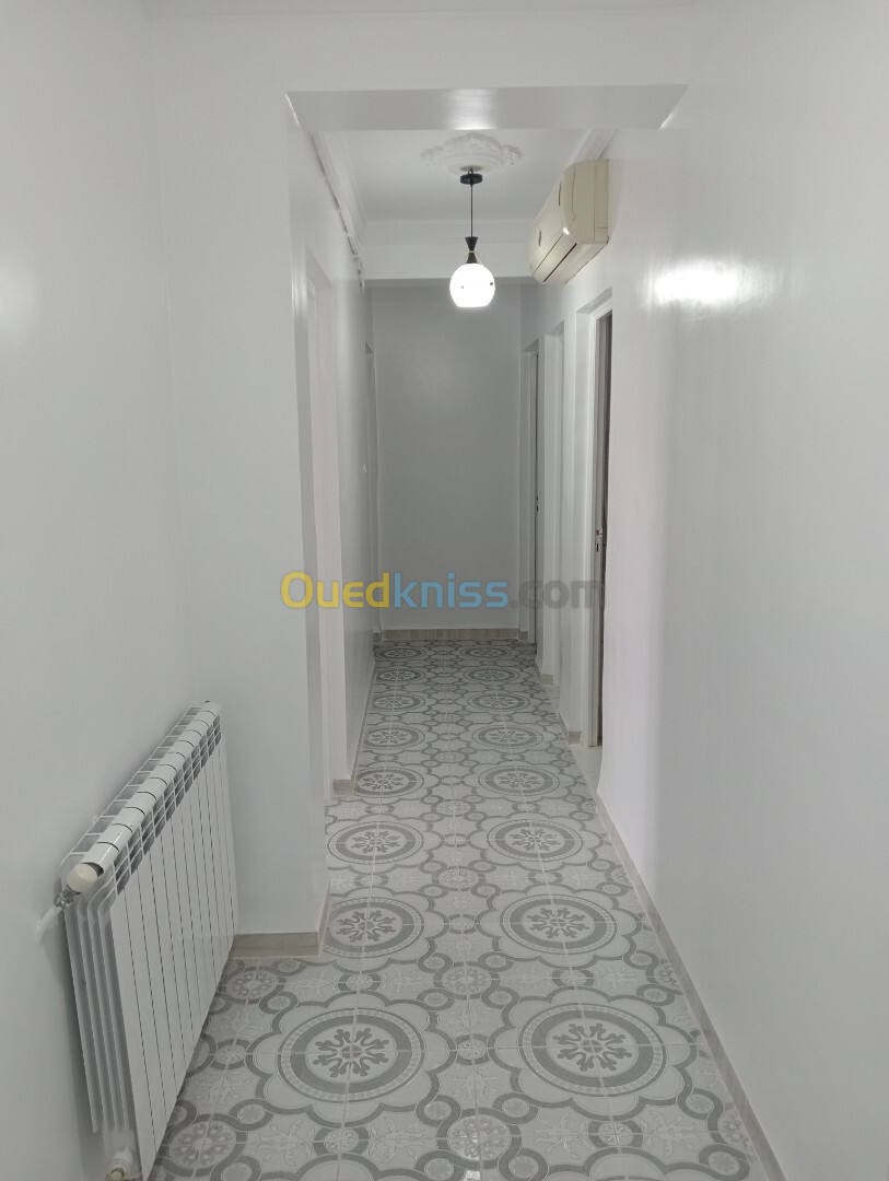 Location Appartement F4 Alger Bir mourad rais