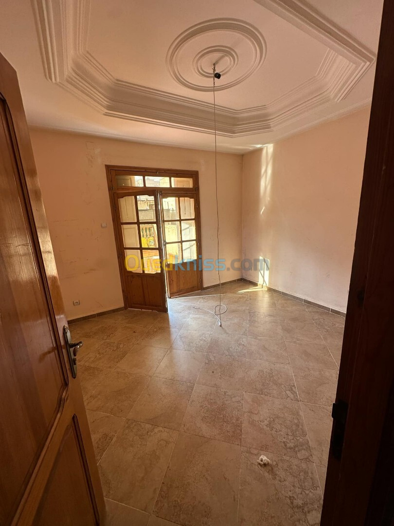 Location Niveau De Villa F6 Alger Draria