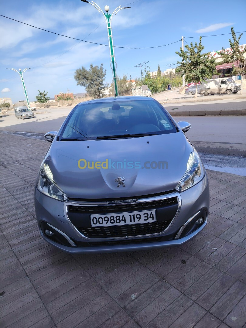 Peugeot 208 2019 Allure