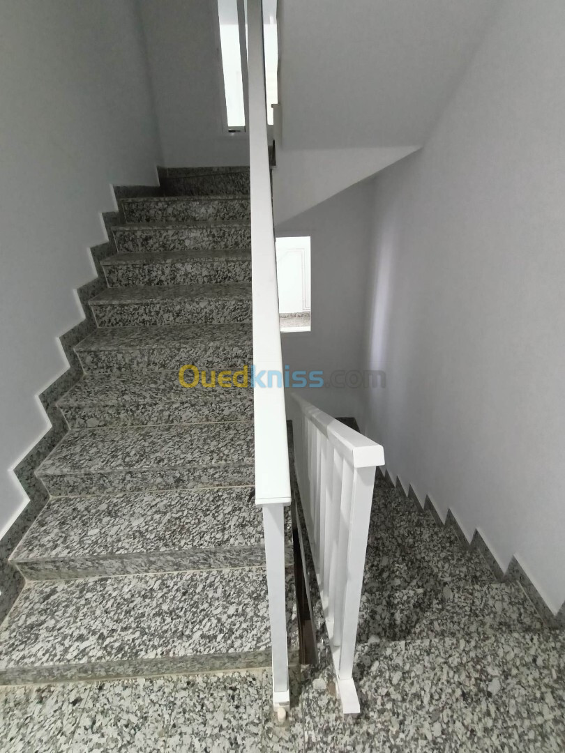 Location Appartement F3 Oran Bir el djir