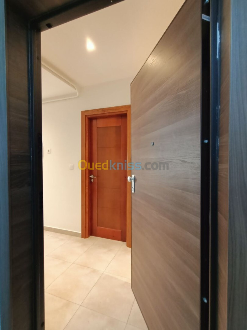 Location Appartement F4 Oran Oran