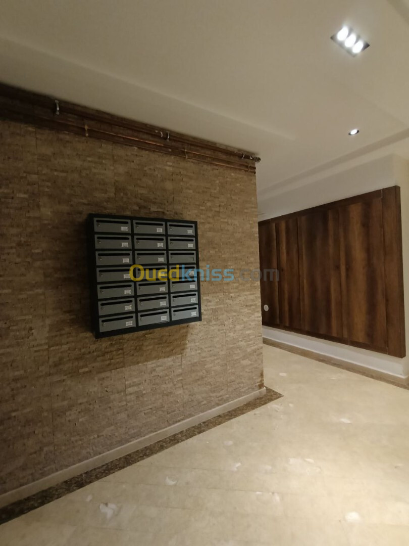 Location Appartement F3 Oran Bir el djir