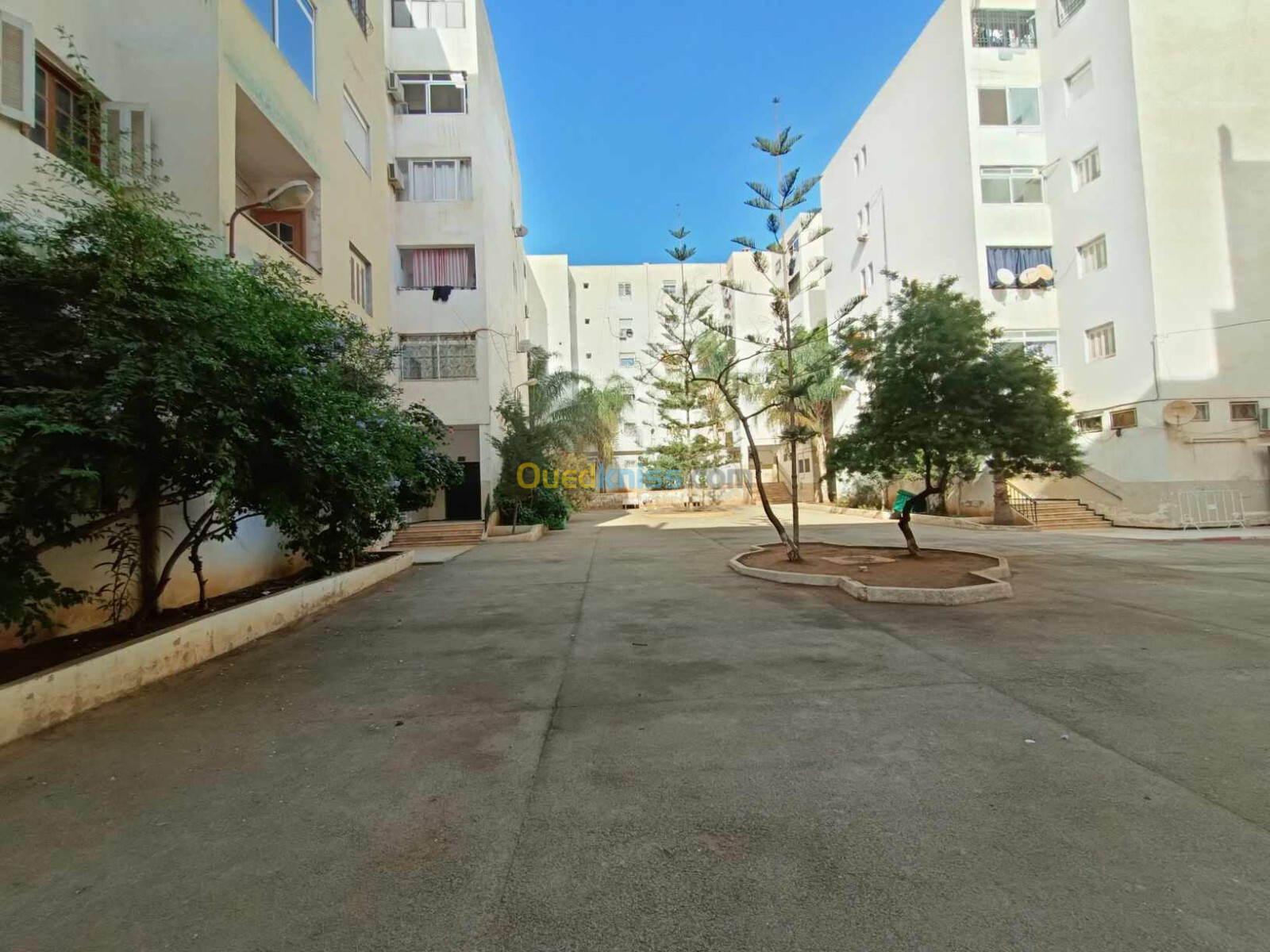 Location Appartement F4 Oran Bir el djir