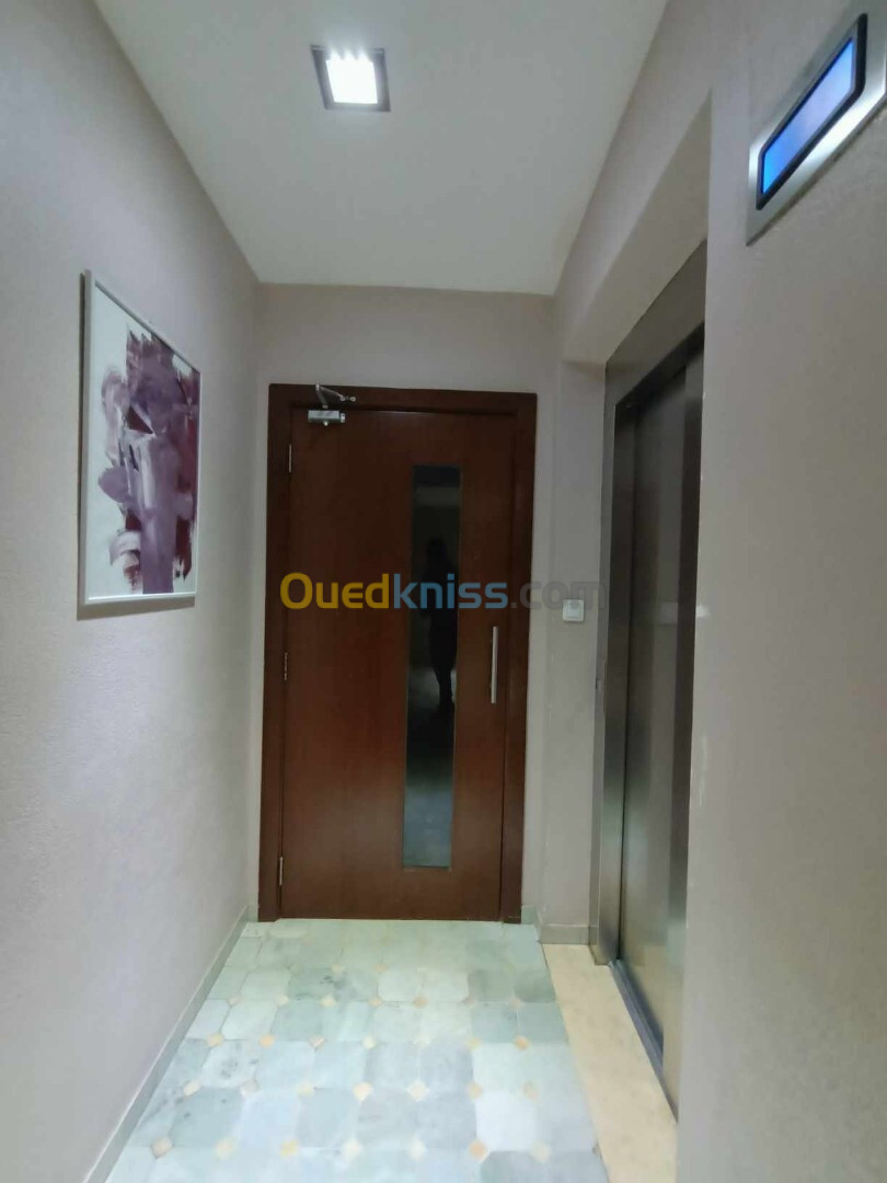 Location Appartement F4 Oran Bir el djir