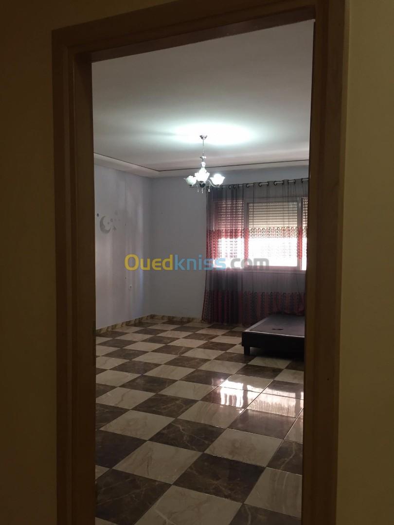 Rent Villa floor F8 Oran Oran