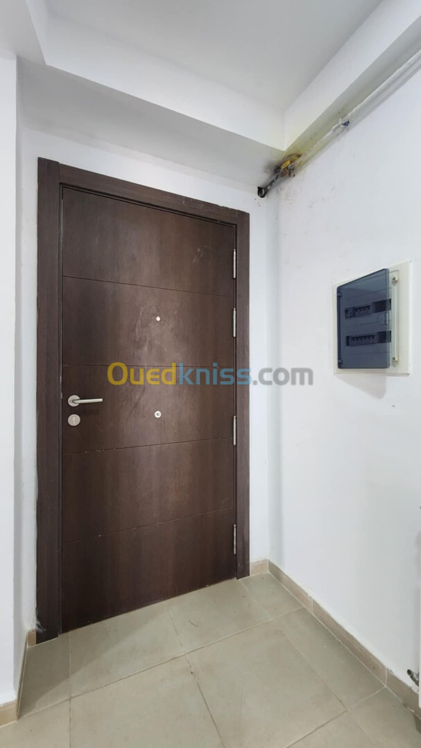 Location Appartement F5 Oran Bir el djir