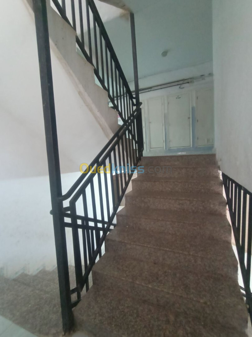 Vente Appartement F3 Oran Bir el djir