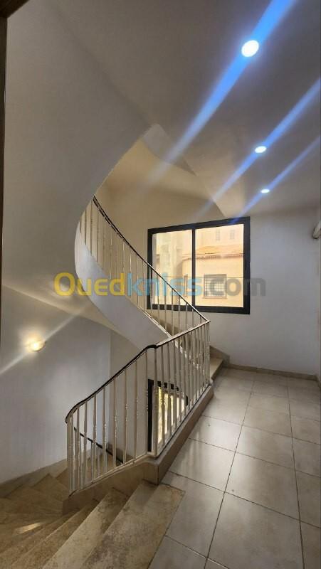 Location Appartement F4 Oran Oran