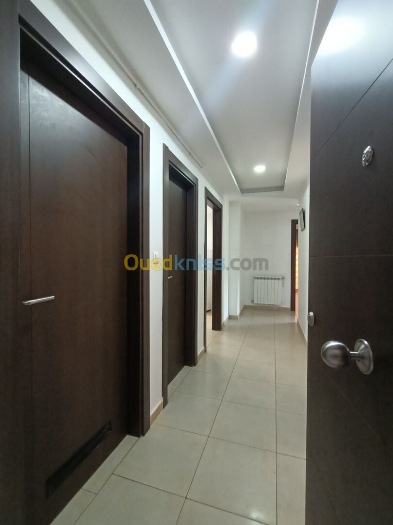 Location Appartement F3 Oran Bir el djir