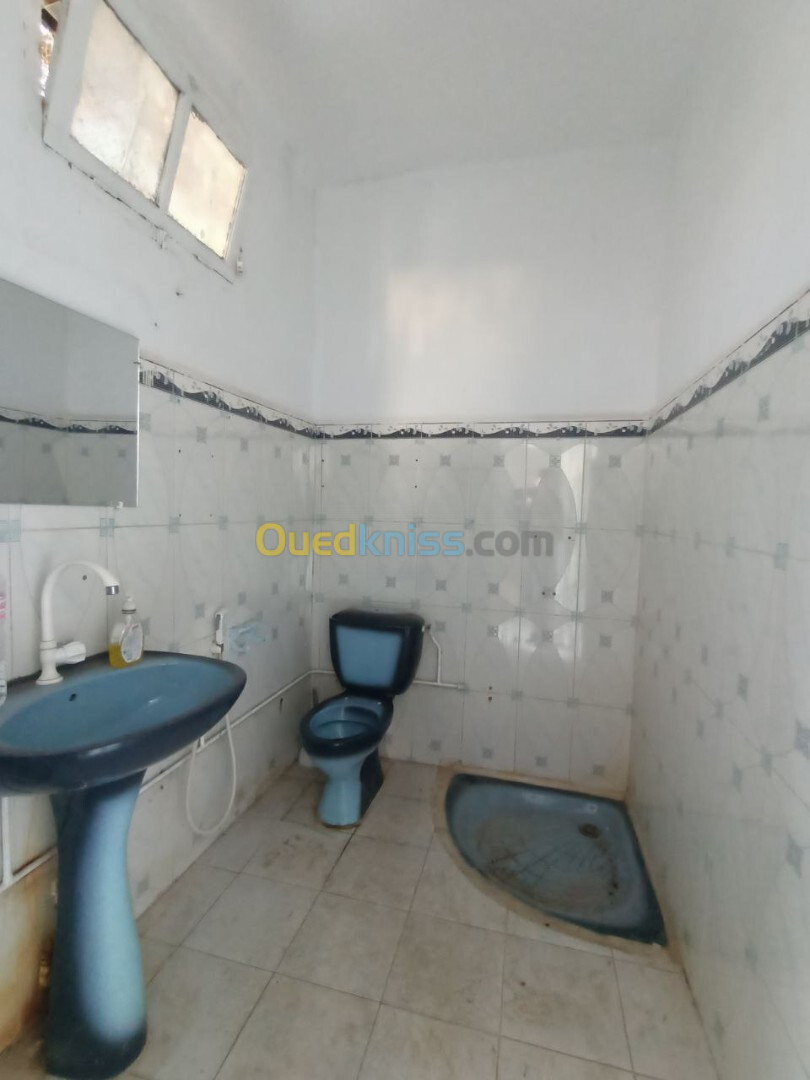 Location Niveau De Villa F5 Oran Oran