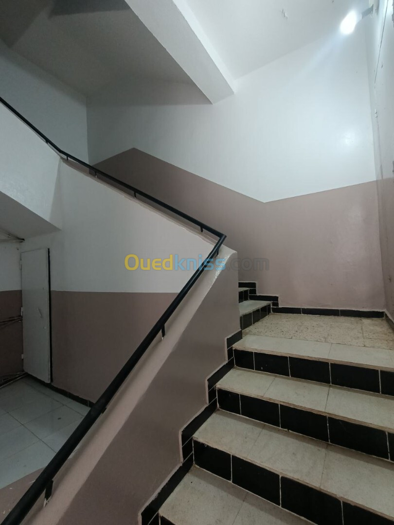 Location Appartement F3 Oran Oran