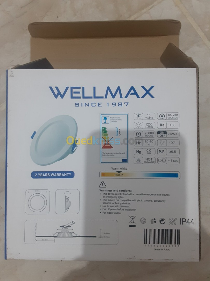 Spots 15W WELLMAX "ETANCHE"