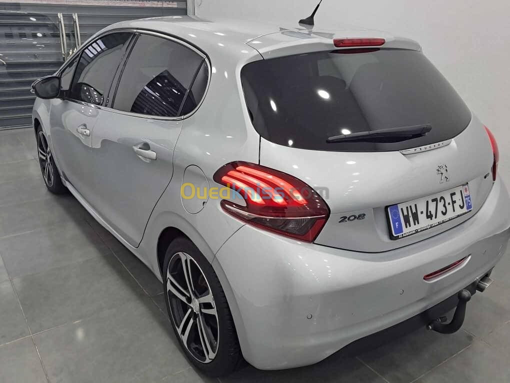 Peugeot 208 2018 GT