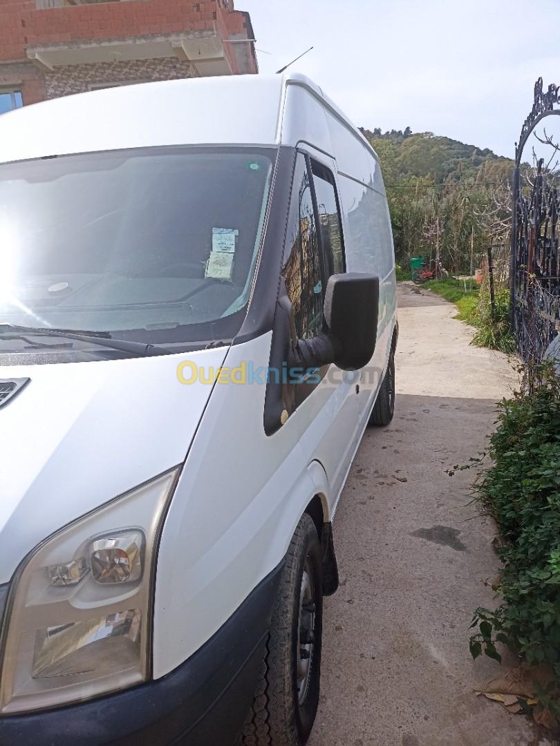 Ford Transit 2013