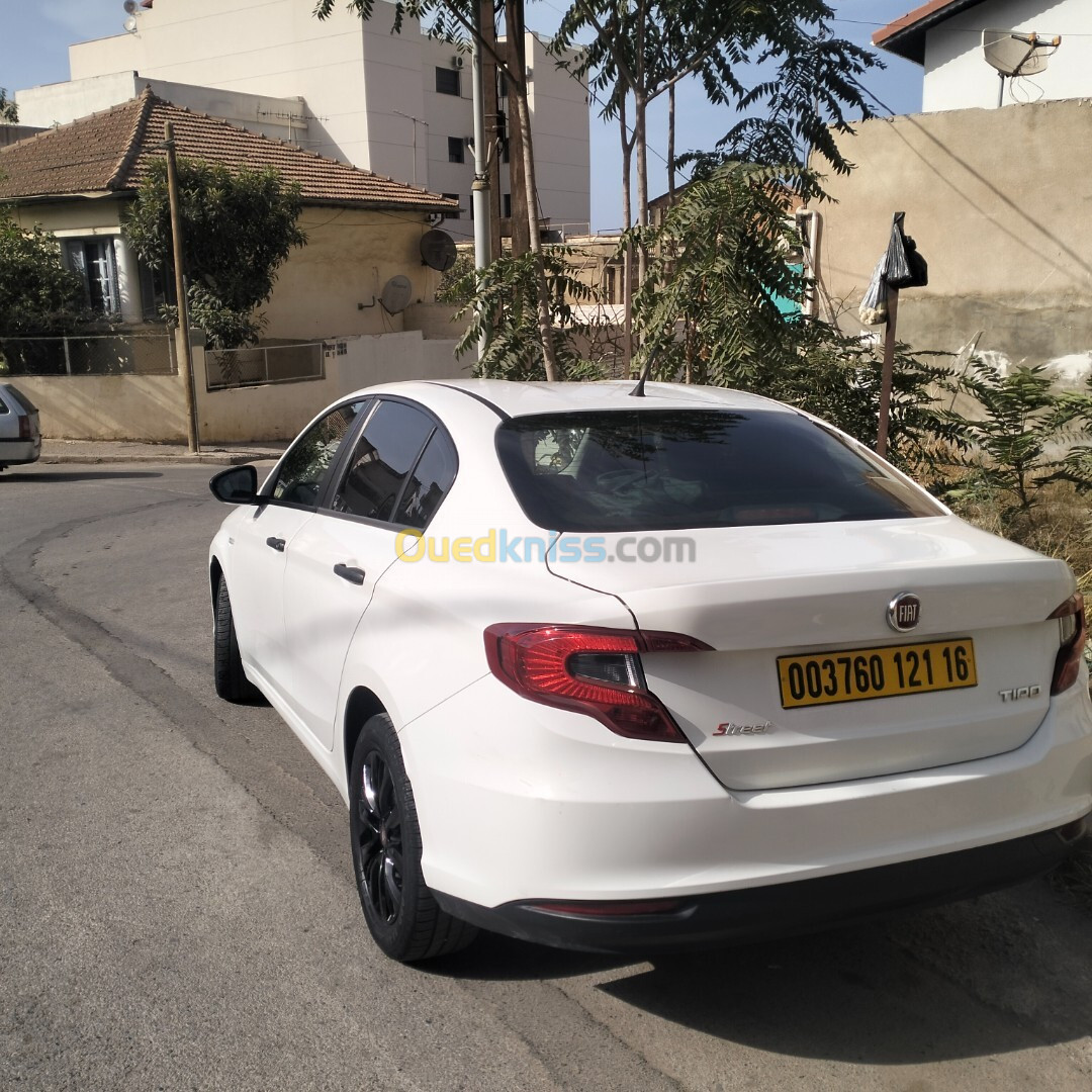 Fiat Tipo 2021 Street