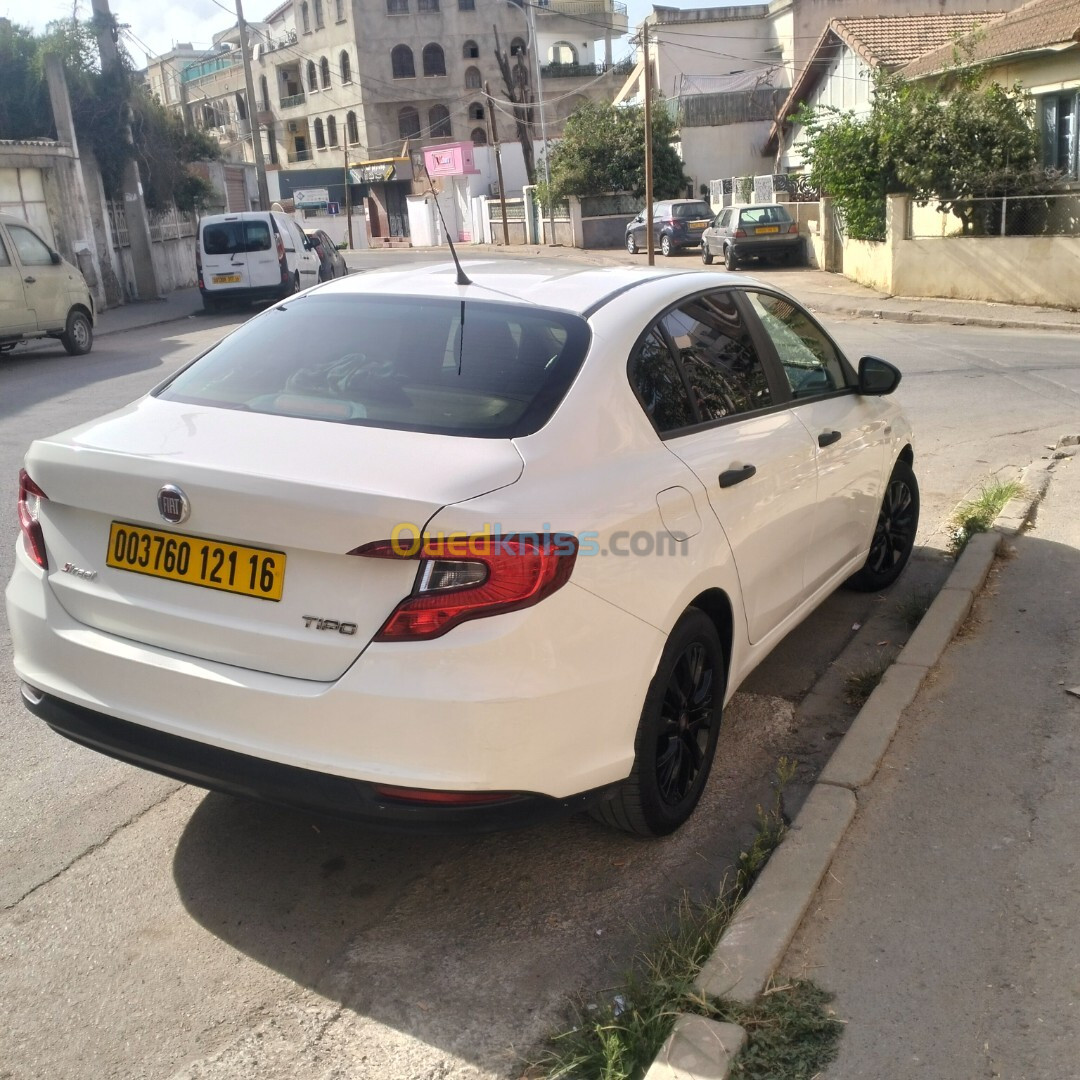 Fiat Tipo 2021 Street