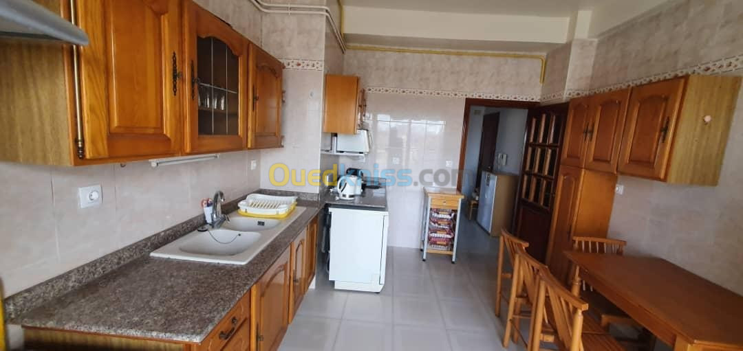 Location Appartement F4 Alger Ben aknoun